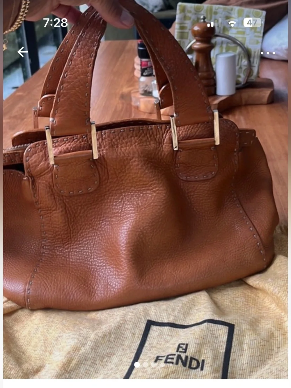 Pre-Owned Authentic Fendi Sellerri Hobo